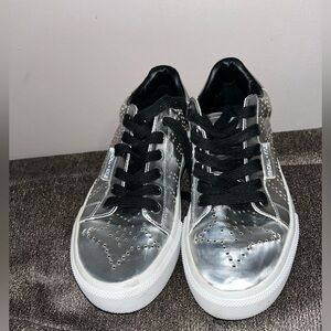 Kendall & Kylie Silver Metallic Sneakers with Black Laces
